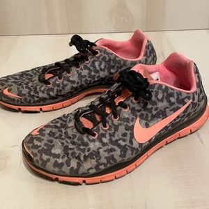 NIKE Free TR 3 Training Running Leopard Print Shoes